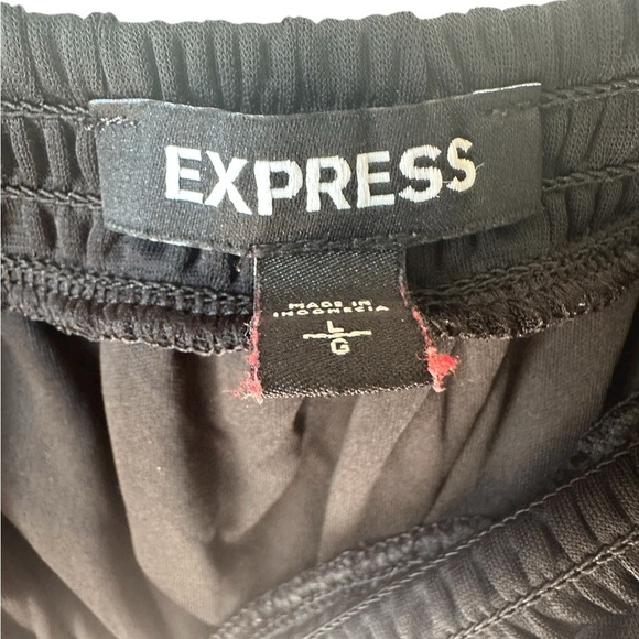 Express Black Ruffled Blouse - Picture 4 of 4